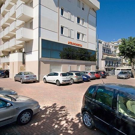 Hotel Aragosta Rimini Exterior foto
