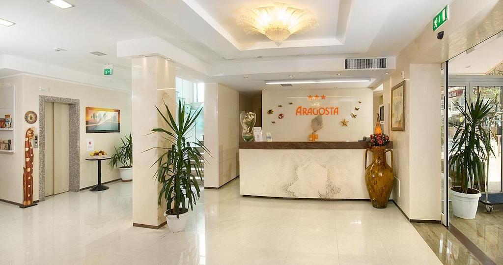Hotel Aragosta Rimini Exterior foto